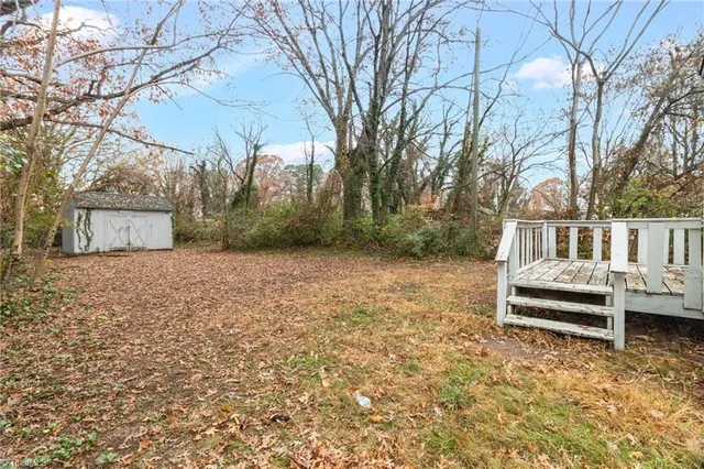 $110,900 | 404 Hickory Chapel Road, High Point, NC 27260