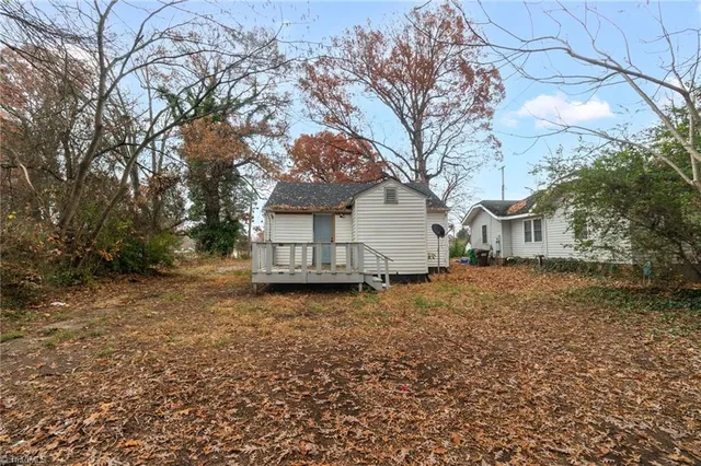 $110,900 | 404 Hickory Chapel Road, High Point, NC 27260