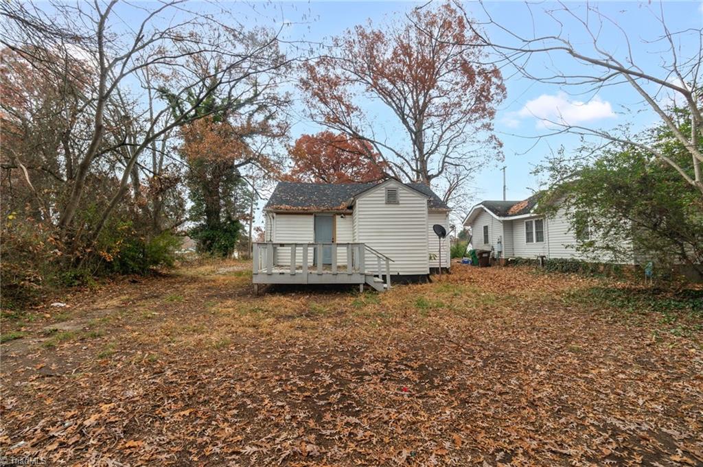 404 Hickory Chapel Road High Point, NC 27260 - Photo 27 of 31