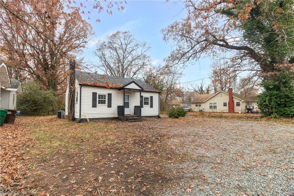 404 Hickory Chapel Road High Point, NC 27260 - Photo 28 of 31