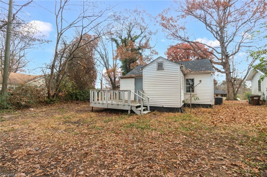 404 Hickory Chapel Road High Point, NC 27260 - Photo 29 of 31