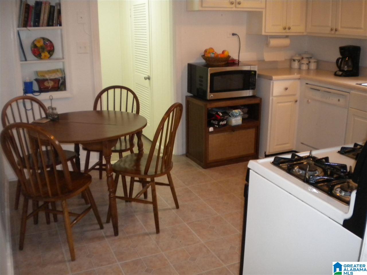 1520 Cresthill Road Birmingham, AL 35213 - Photo 37 of 42