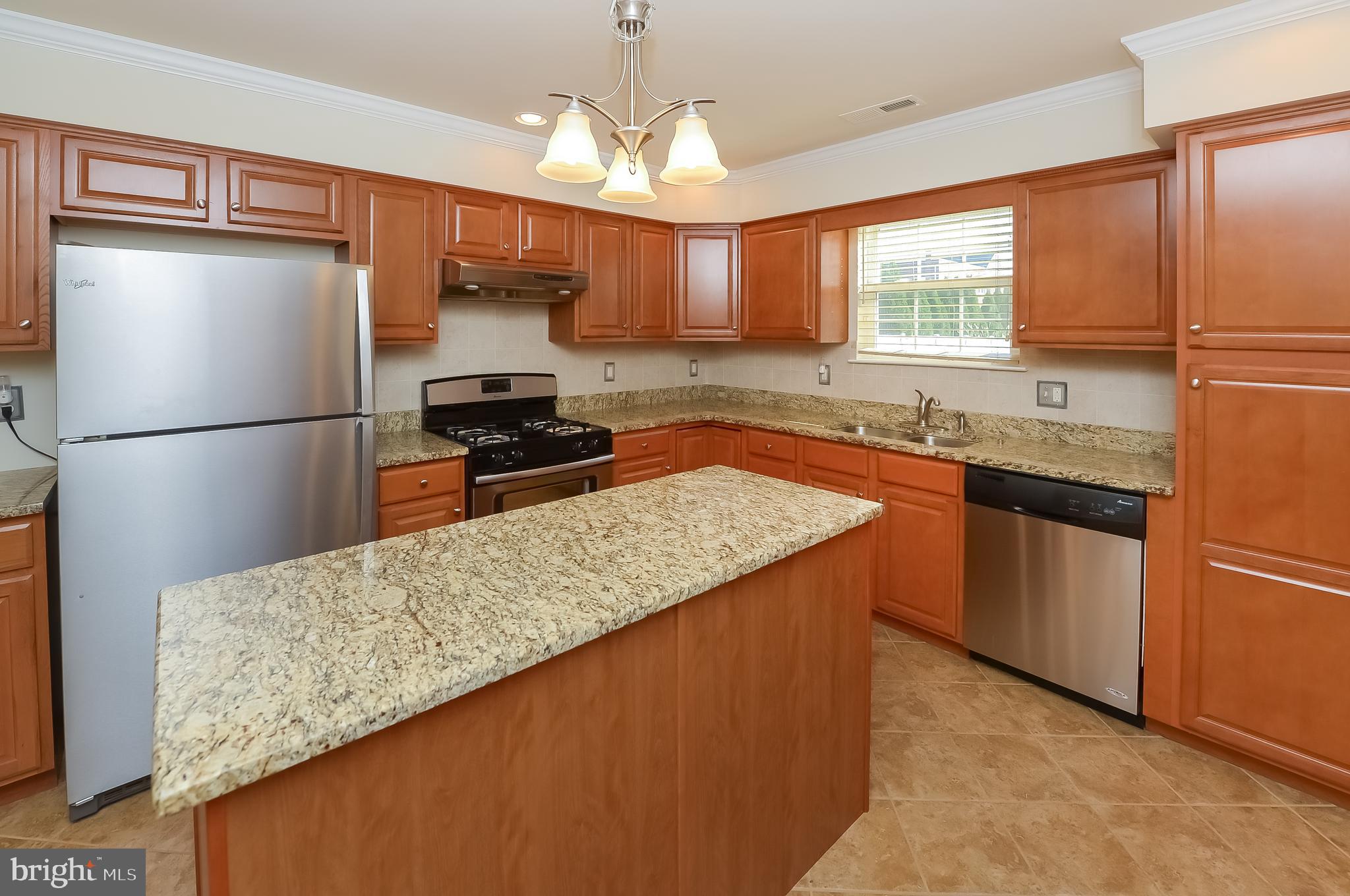 23 North Maple Avenue Maple Shade, NJ 08052 - Photo 8 of 19 Gallery Image 8