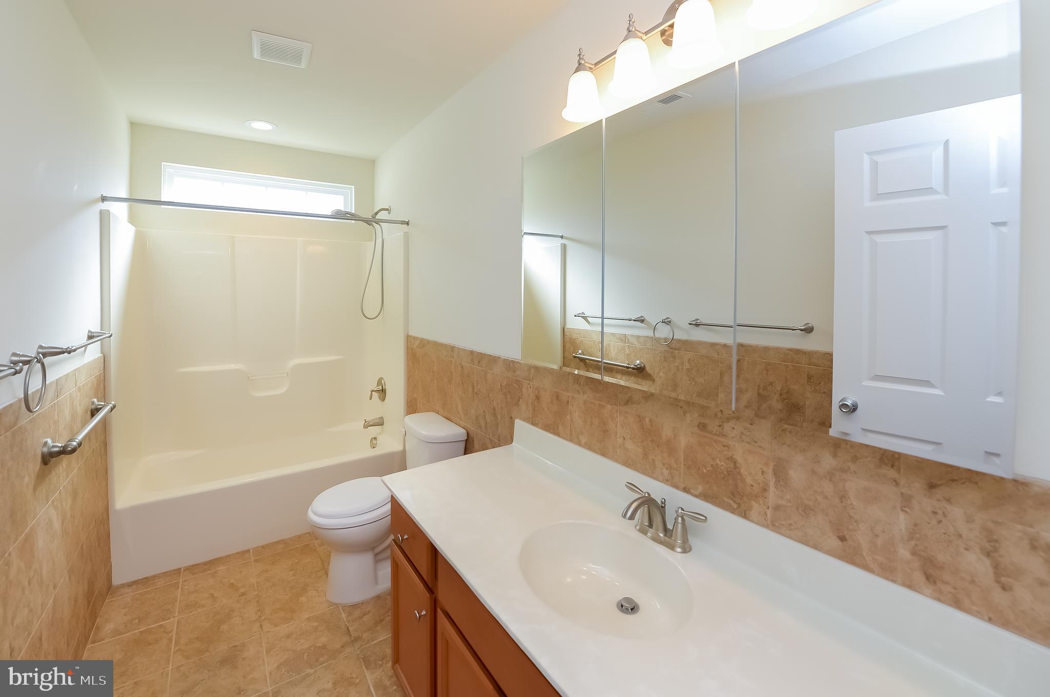 23 North Maple Avenue Maple Shade, NJ 08052 - Photo 10 of 19 Gallery Image 10