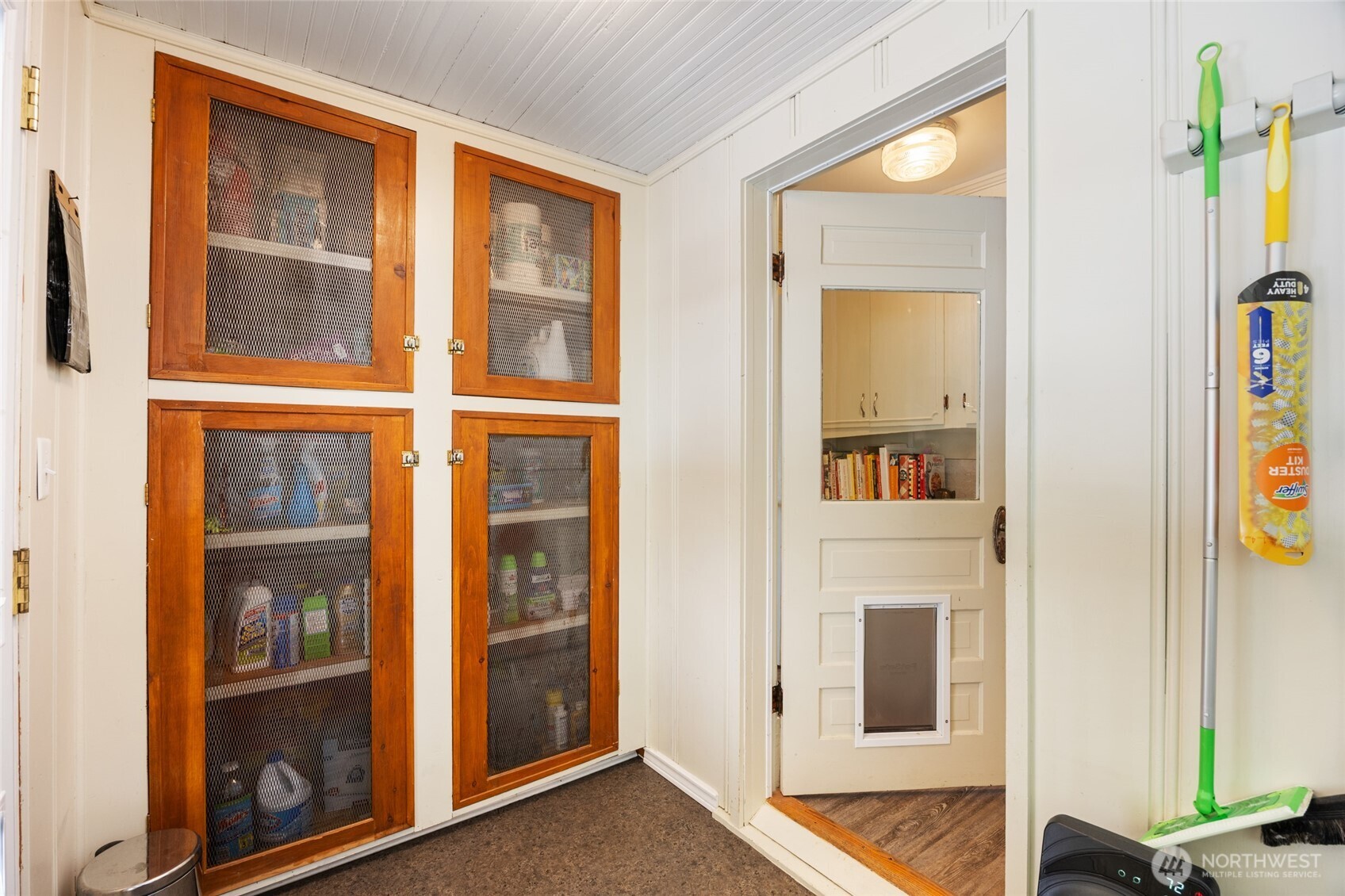 529 Lower Sunnyslope Road Wenatchee, WA 98801 - Photo 19 of 40