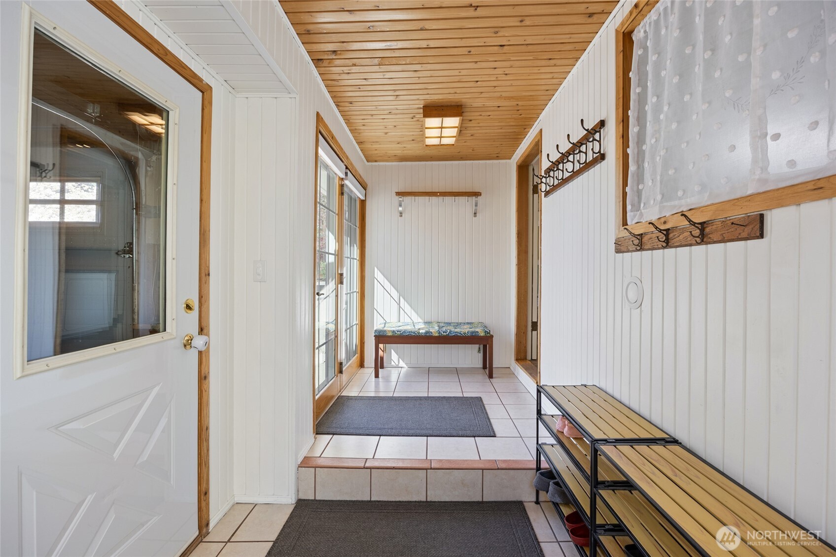 529 Lower Sunnyslope Road Wenatchee, WA 98801 - Photo 20 of 40