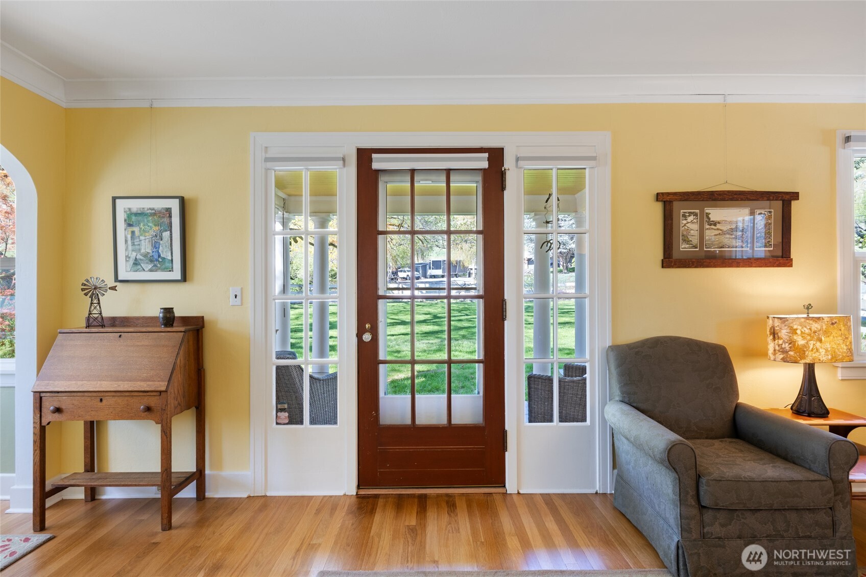 529 Lower Sunnyslope Road Wenatchee, WA 98801 - Photo 4 of 40