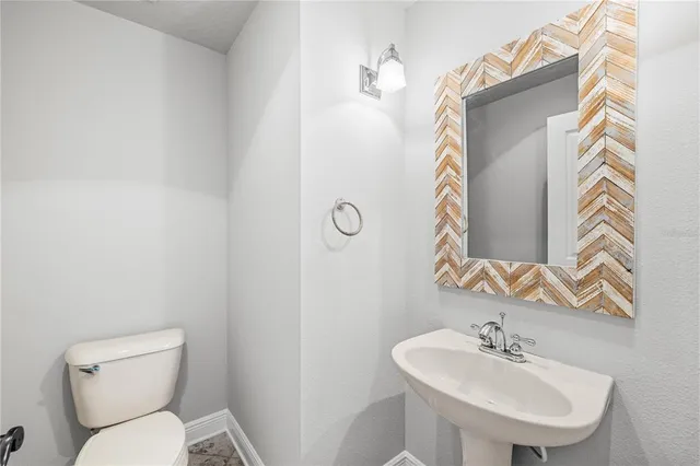 $600,000 | 5962 Fishhawk Crossing Boulevard, Lithia, FL 33547