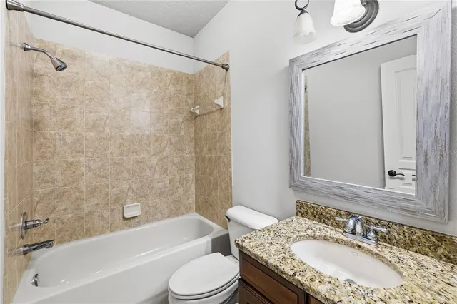 $600,000 | 5962 Fishhawk Crossing Boulevard, Lithia, FL 33547