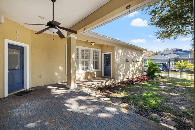 $600,000 | 5962 Fishhawk Crossing Boulevard, Lithia, FL 33547