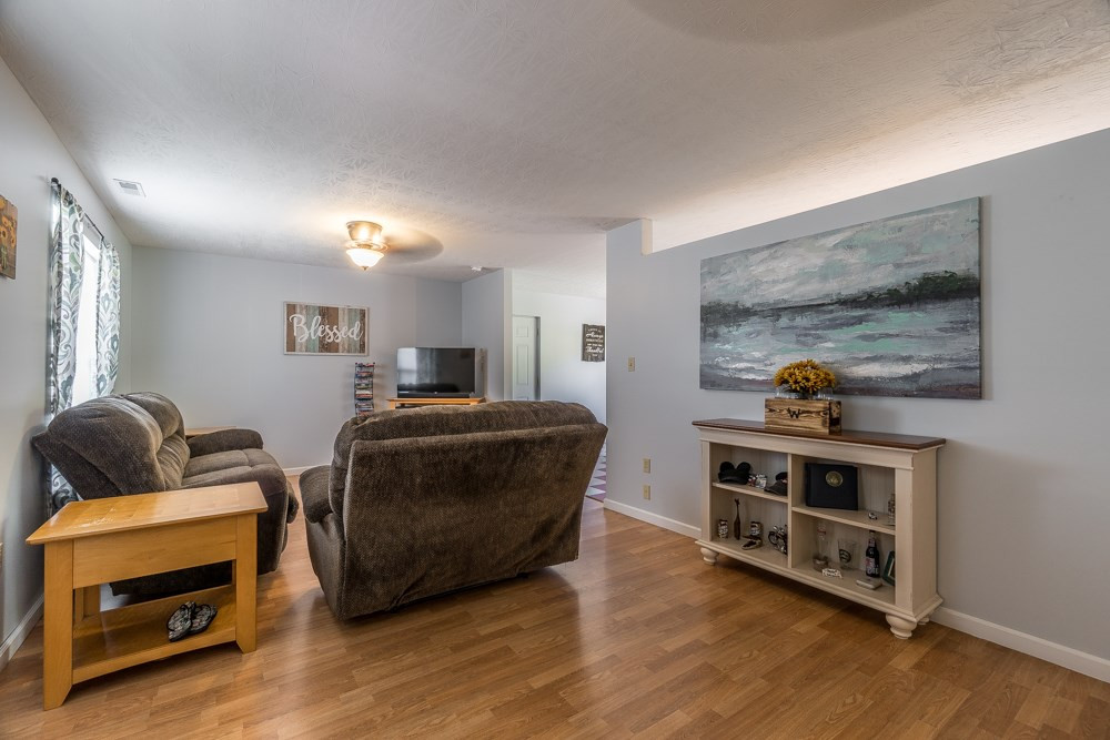 488 Walnut Road Covington, KY 41015 - Photo 5 of 34 Gallery Image 5