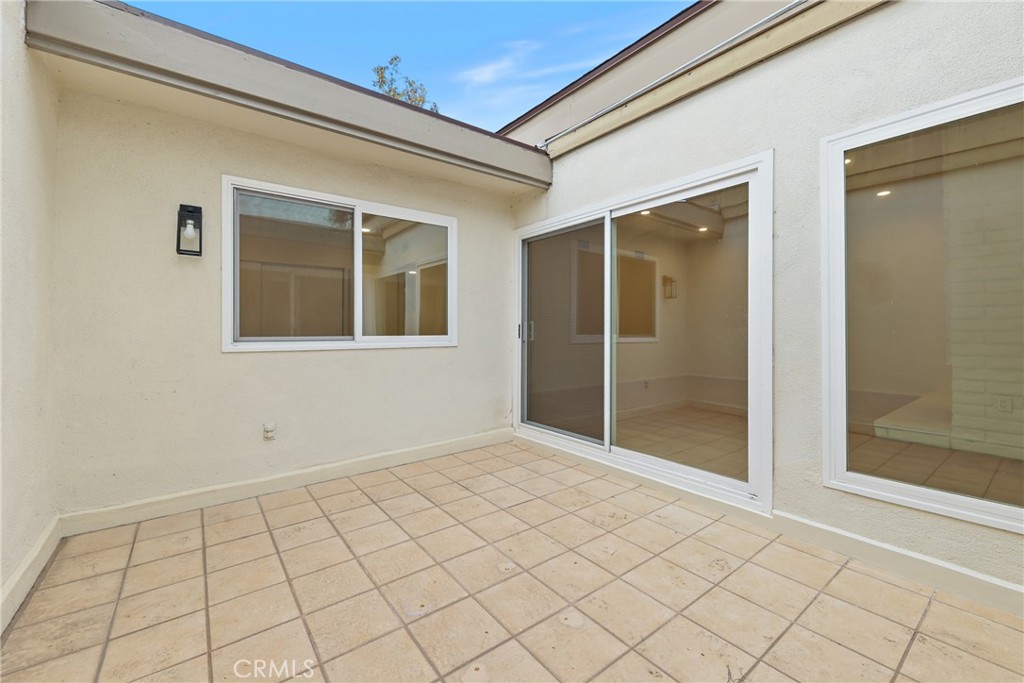 71 Seton Road Irvine, CA 92612 - Photo 19 of 22