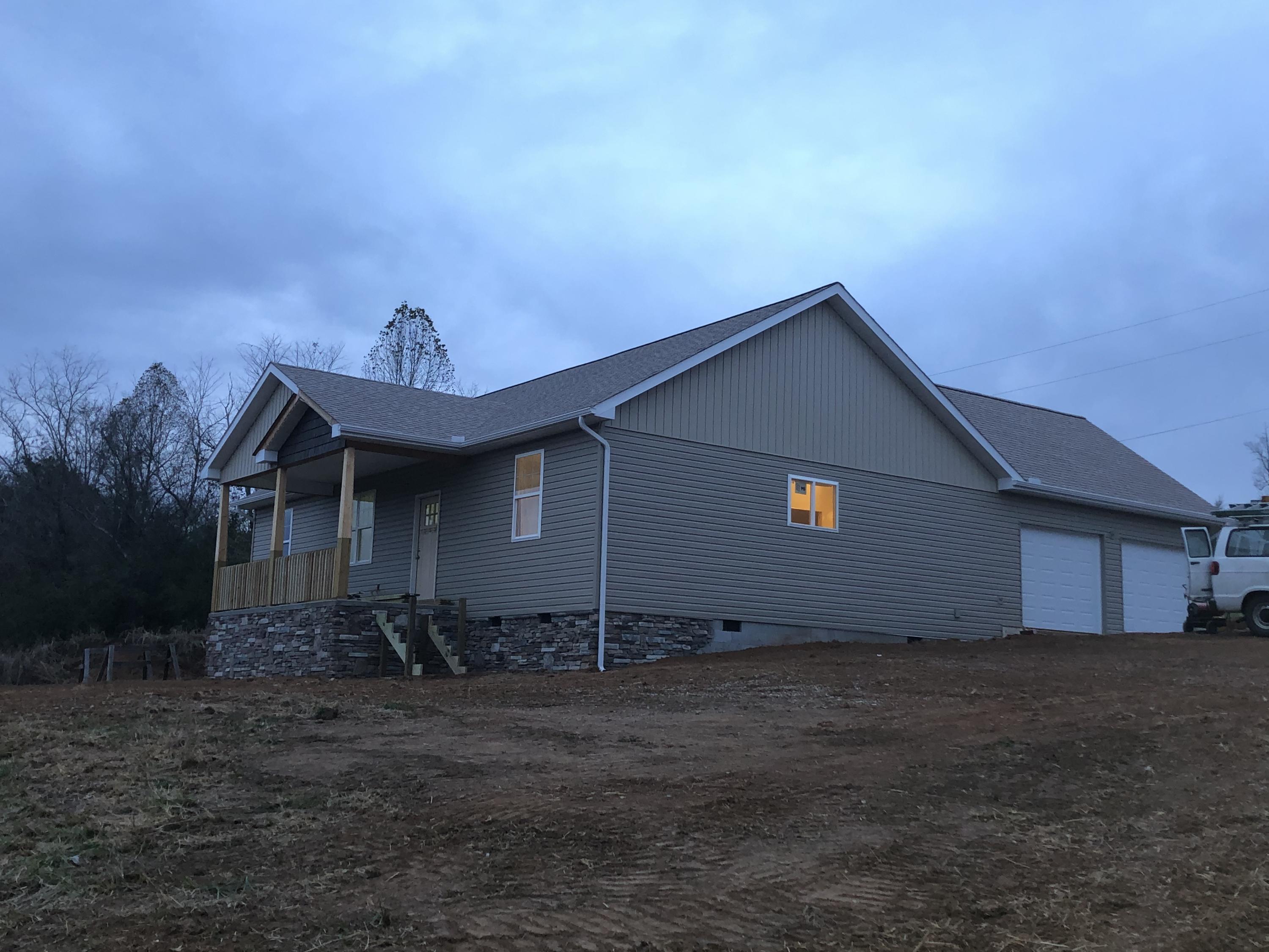 124 Dixon Rutledge, TN 37861 - Photo 2 of 5 124 Dixon Dr