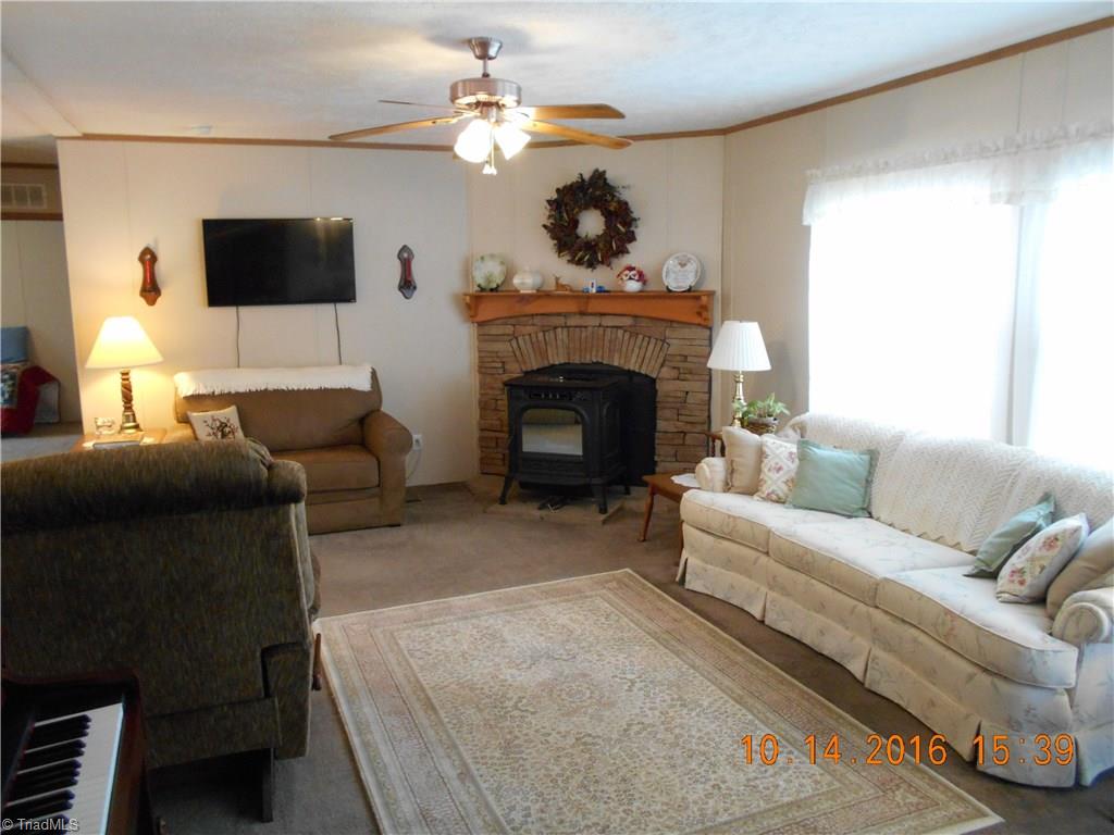 276 Crumpton Road Reidsville, NC 27320 - Photo 22 of 30