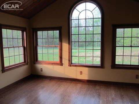 7430 Potter Road Flushing, MI 48433 - Photo 38 of 61 20439880-37.JPG