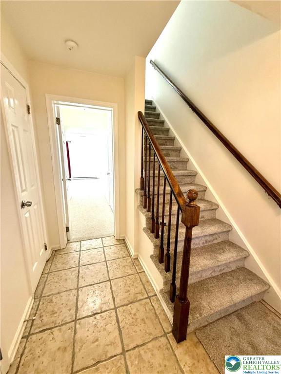 1045 Barnside Road Allentown, PA 18103 - Photo 3 of 29 a view of an entryway