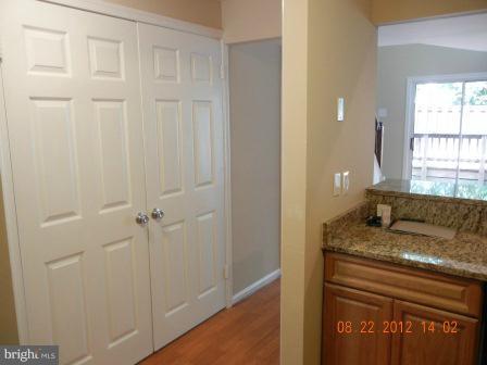 2129 Whisper Way Reston, VA 20191 - Photo 15 of 29 Interior (General)