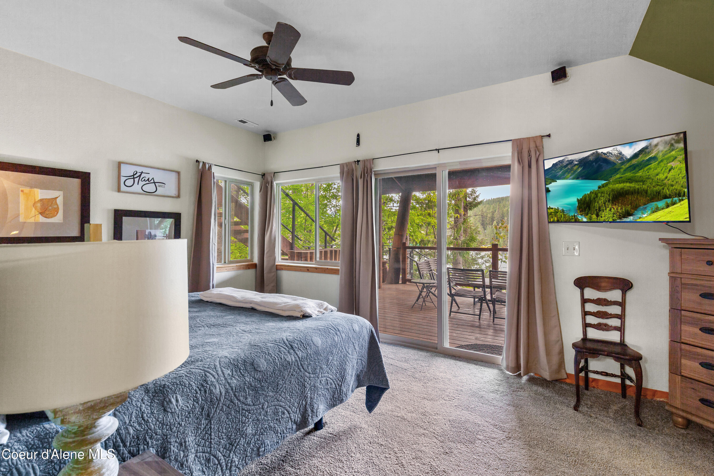 8247 West Shorecrest Road Coeur D'Alene, ID 83814 - Photo 12 of 54 MASTER BEDROOM