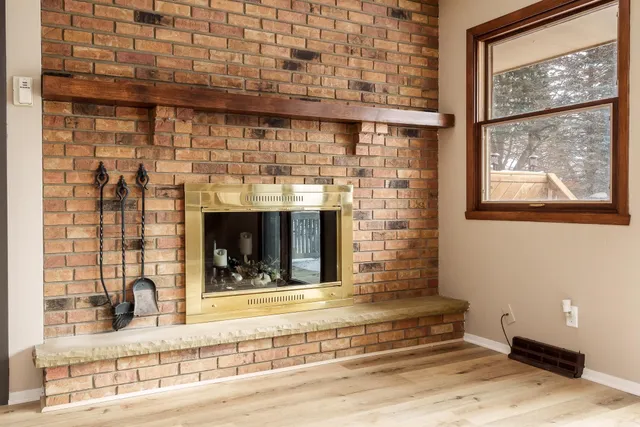 $379,900 | 6747 Lynnhurst Lane, Roscoe, IL 61073