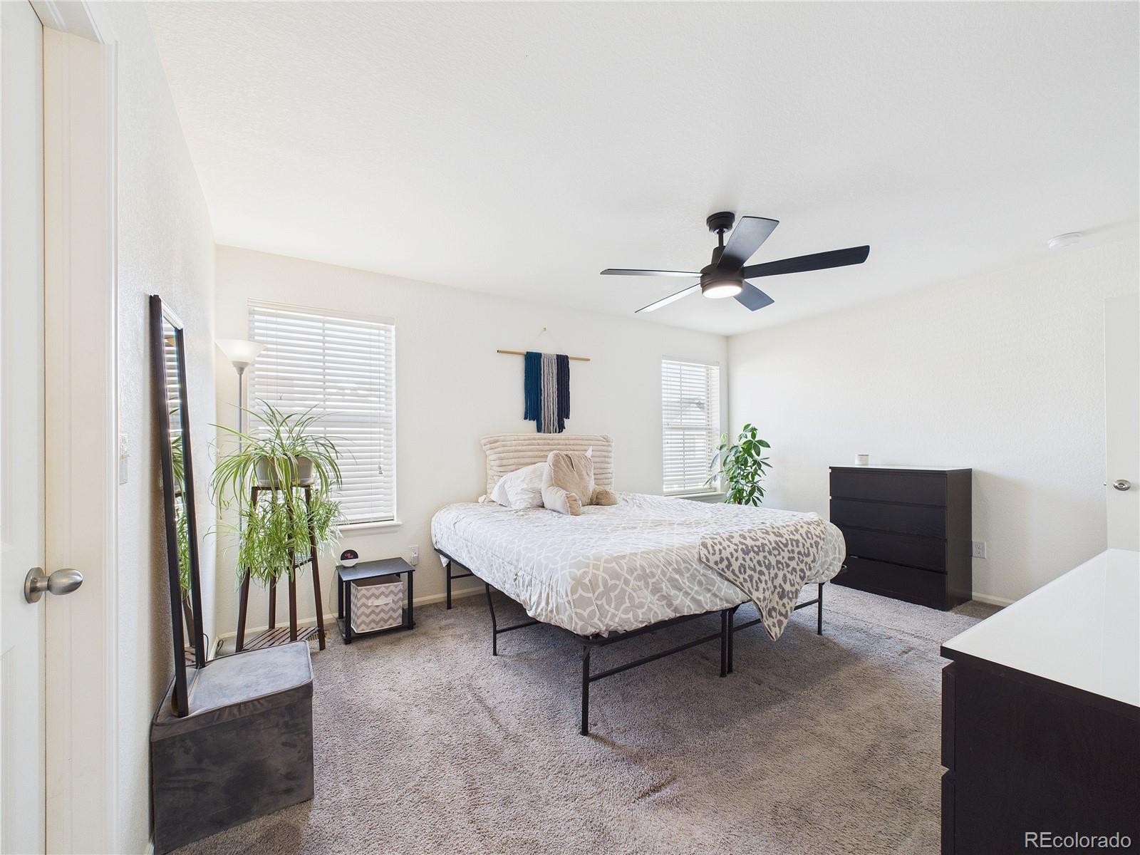 10541 Racine Way Commerce City, CO 80022 - Photo 20 of 46