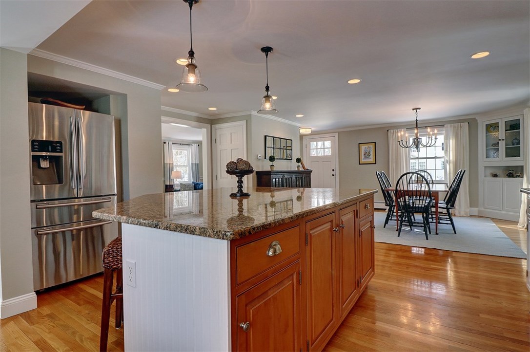 3 Owings Stone Road Barrington, RI 02806 - Photo 15 of 37