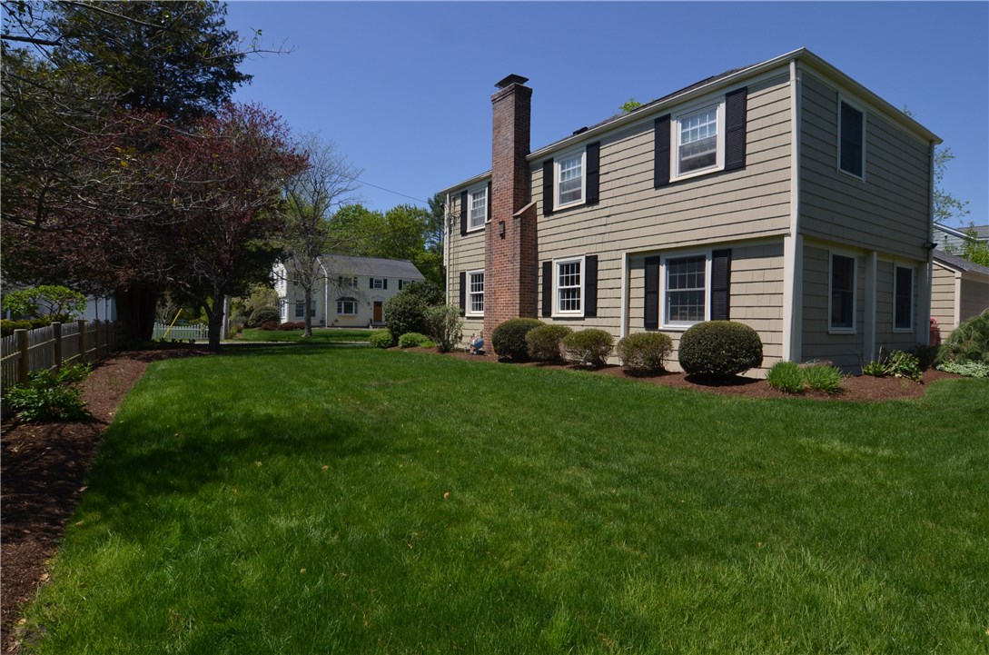 3 Owings Stone Road Barrington, RI 02806 - Photo 32 of 37