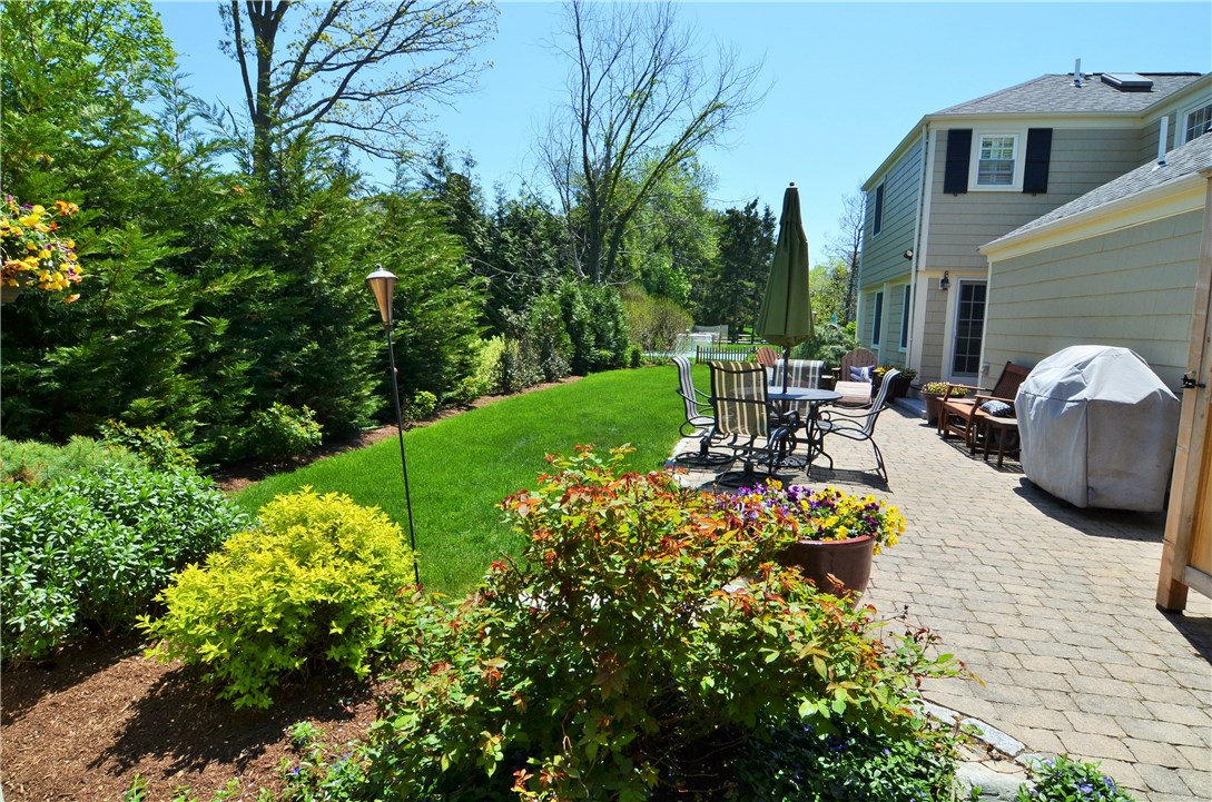 3 Owings Stone Road Barrington, RI 02806 - Photo 36 of 37