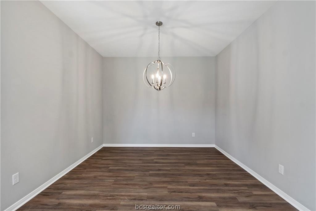 2517 Shady Rte Lane Bryan, TX 77803 - Photo 5 of 25