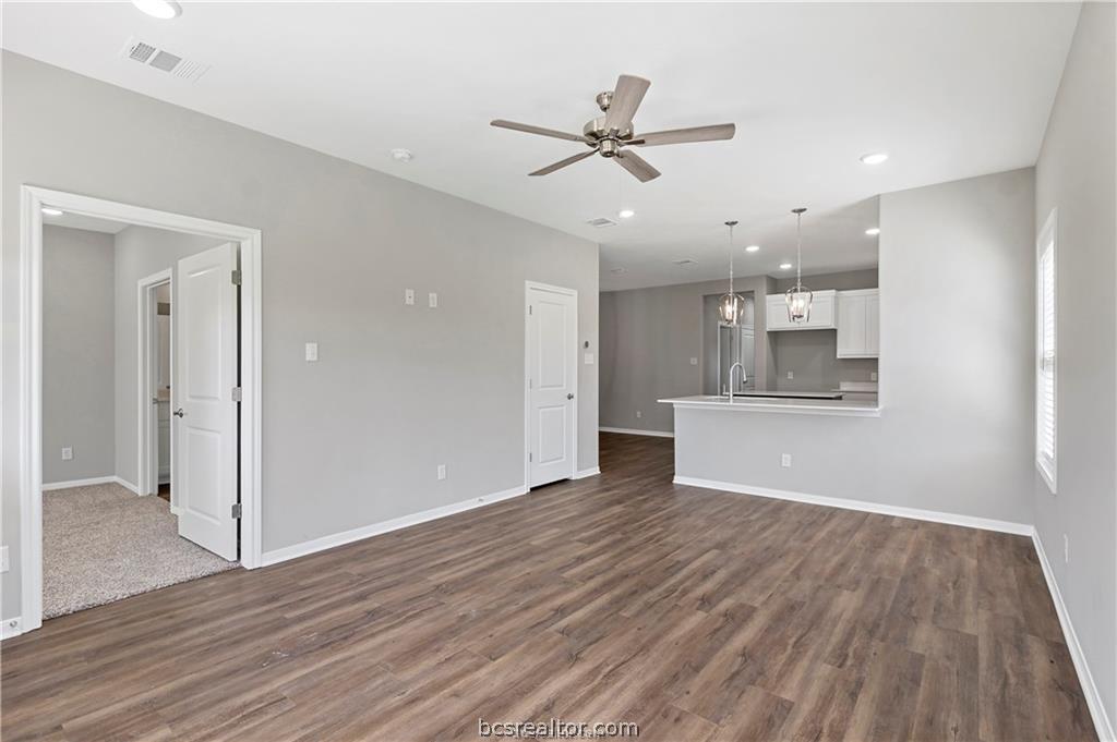 2517 Shady Rte Lane Bryan, TX 77803 - Photo 7 of 25