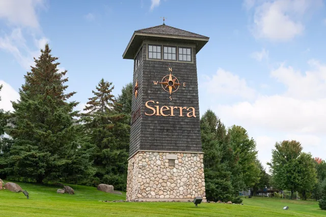 $550,000 | 1965 Fountain Lane, Waconia, MN 55387