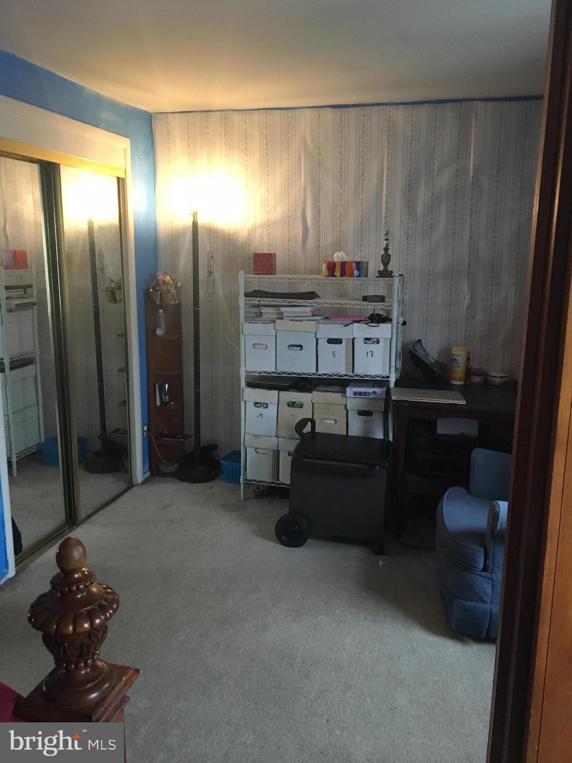 12123 Barbary Road Philadelphia, PA 19154 - Photo 10 of 18