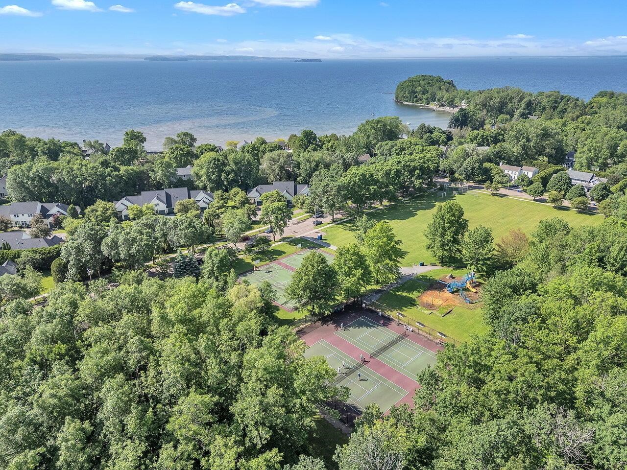 43 Cumberland Road, Unit 4 Burlington, VT 05408 - Photo 15 of 19