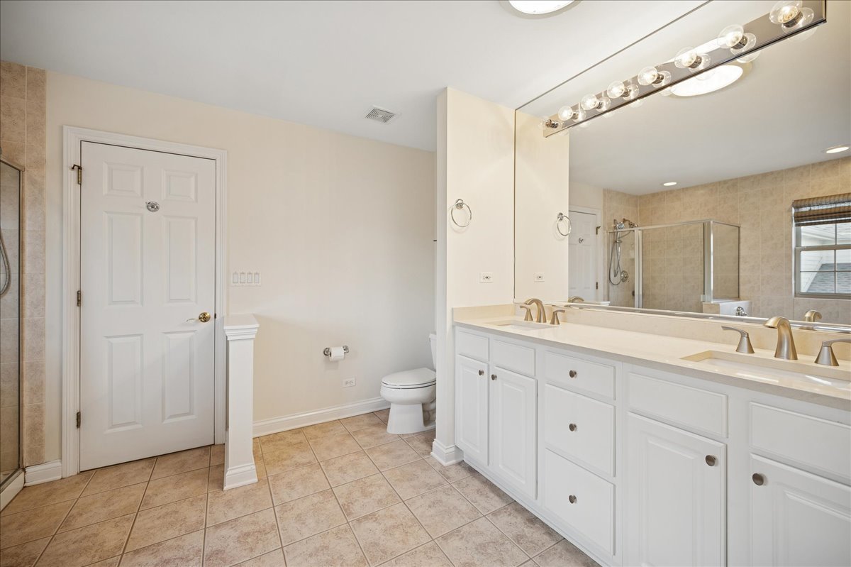 2464 Violet Street Glenview, IL 60026 - Photo 13 of 27