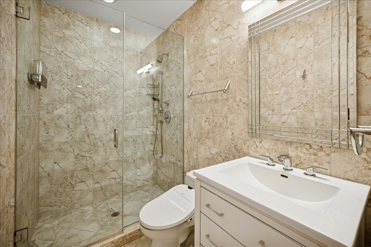 2464 Violet Street Glenview, IL 60026 - Photo 22 of 27