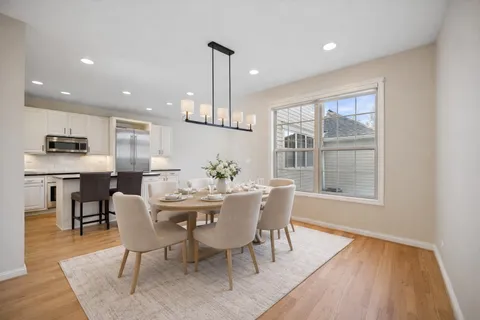 $755,000 | 2464 Violet Street, Glenview, IL 60026