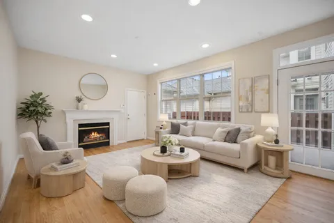 $755,000 | 2464 Violet Street, Glenview, IL 60026