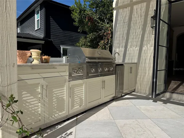 $1,950,000 | 706 West Amelia Avenue, Tampa, FL 33602