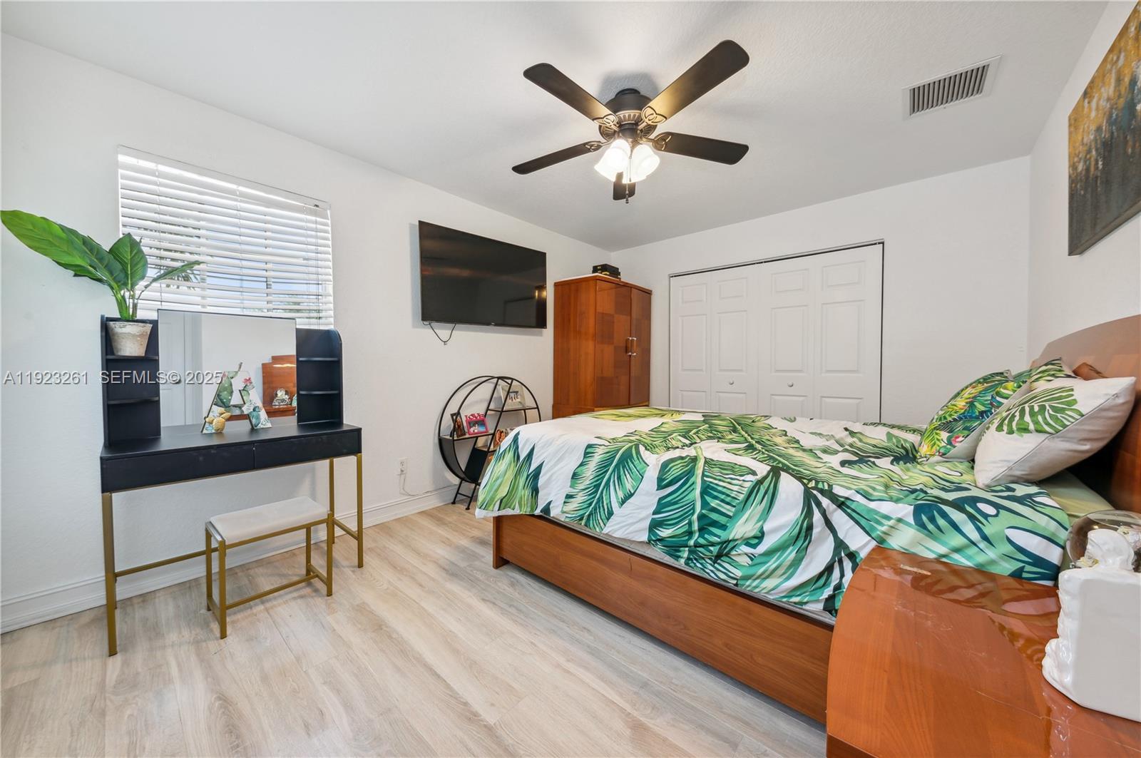 8879 Chestnut Ridge Way Boynton Beach, FL 33473 - Photo 12 of 22 Gallery Image 12