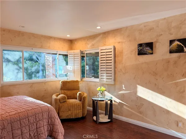 $6,900 | 2500 Benedict Canyon Drive, Beverly Hills, CA 90210