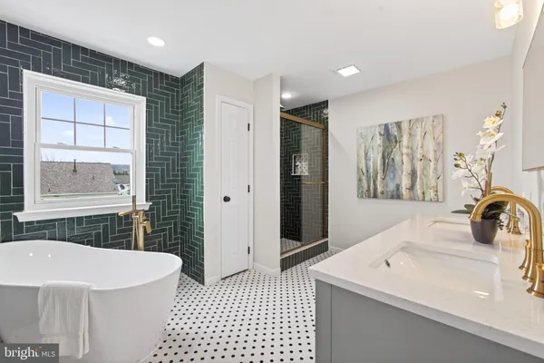 $450,000 | 209 North Sandy Lane, Reading, PA 19608