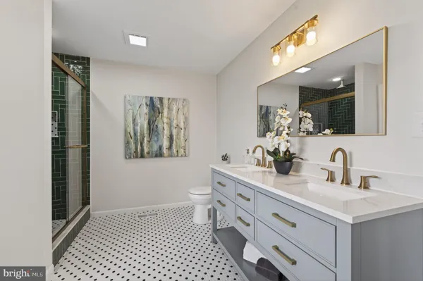 $450,000 | 209 North Sandy Lane, Reading, PA 19608