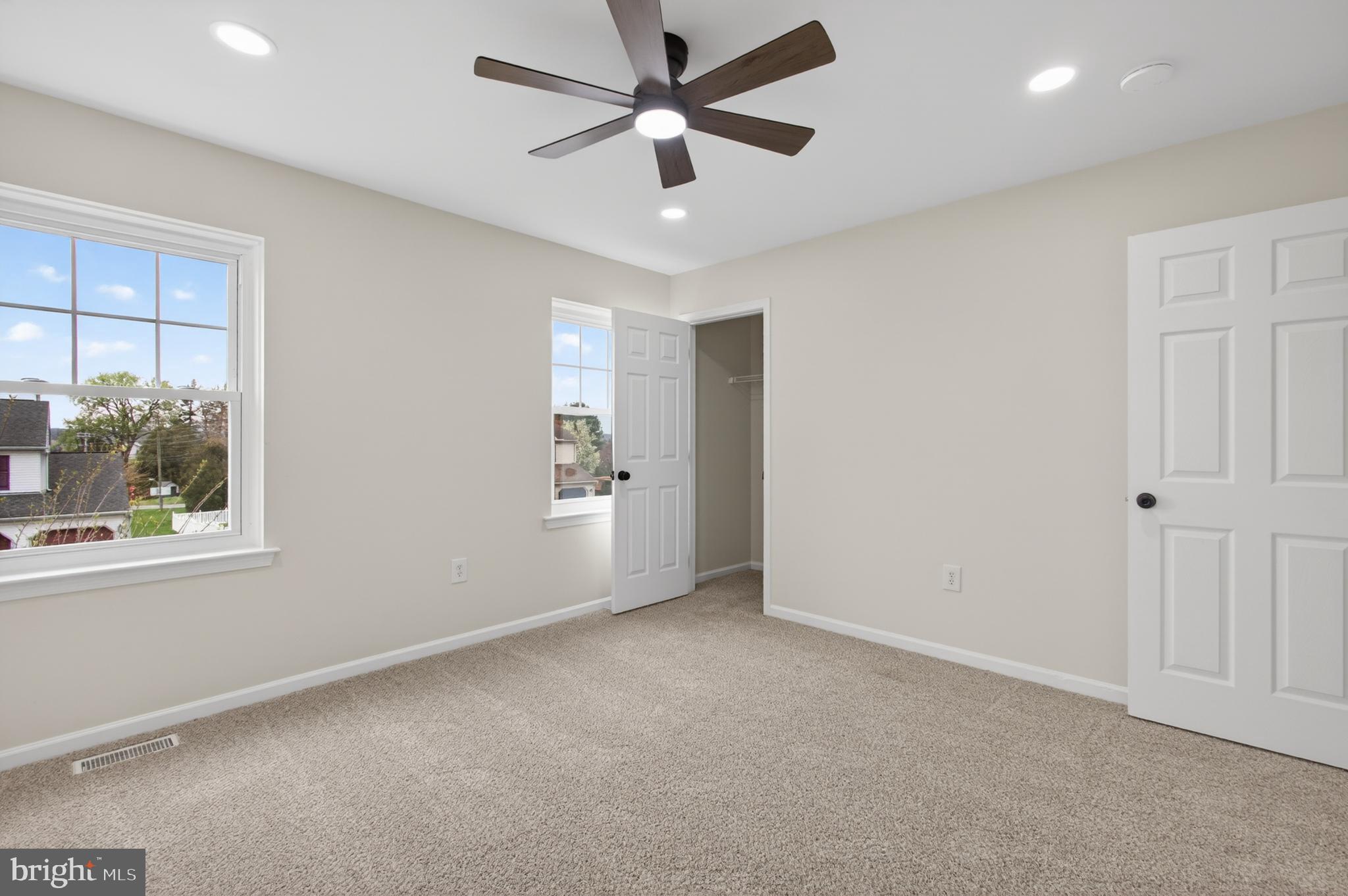 209 North Sandy Lane Reading, PA 19608 - Photo 26 of 30