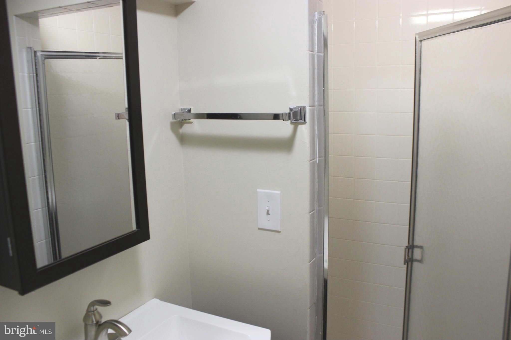 12116 Selfridge Road Silver Spring, MD 20906 - Photo 21 of 30 Bath