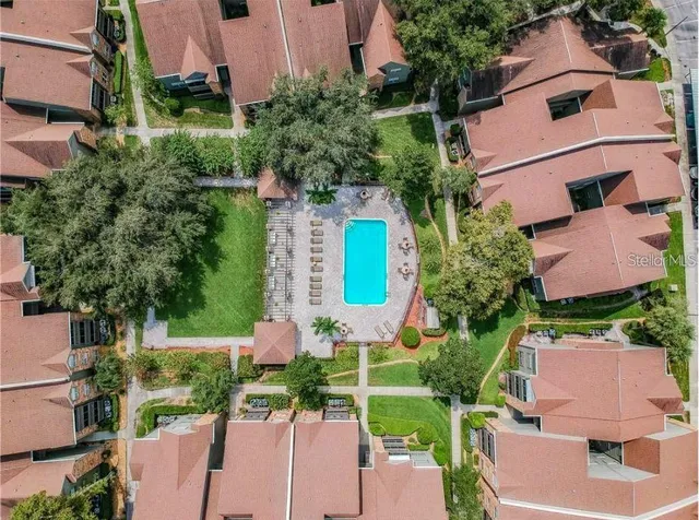 $1,950 | 2500 Winding Creek Boulevard, Unit F302, Clearwater, FL 33761