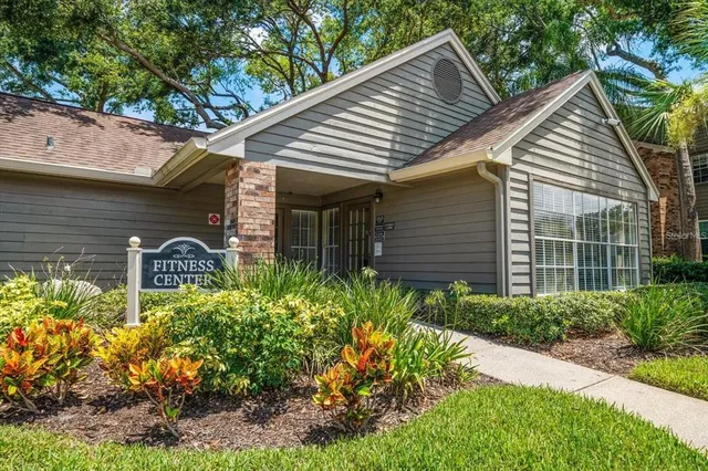 $1,950 | 2500 Winding Creek Boulevard, Unit F302, Clearwater, FL 33761