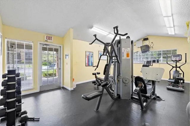 $1,950 | 2500 Winding Creek Boulevard, Unit F302, Clearwater, FL 33761