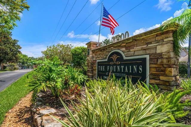 $1,950 | 2500 Winding Creek Boulevard, Unit F302, Clearwater, FL 33761