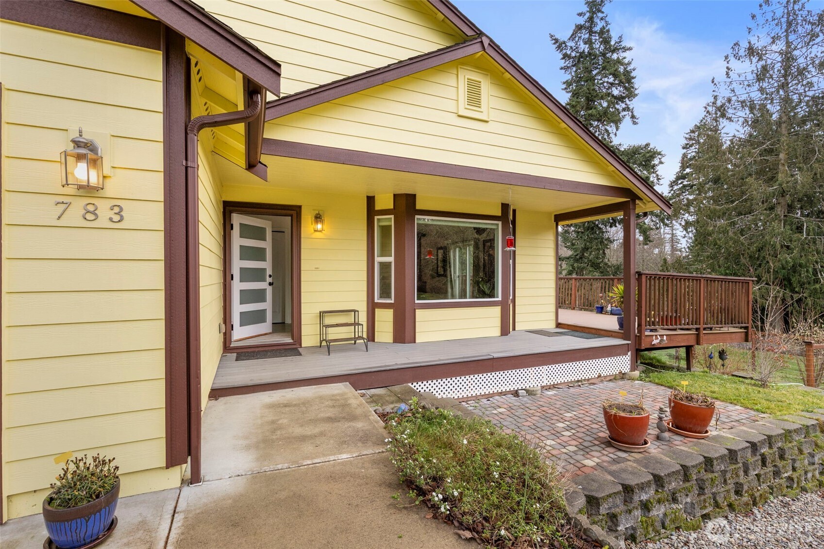 783 Prospect Avenue Port Townsend, WA 98368 - Photo 2 of 40