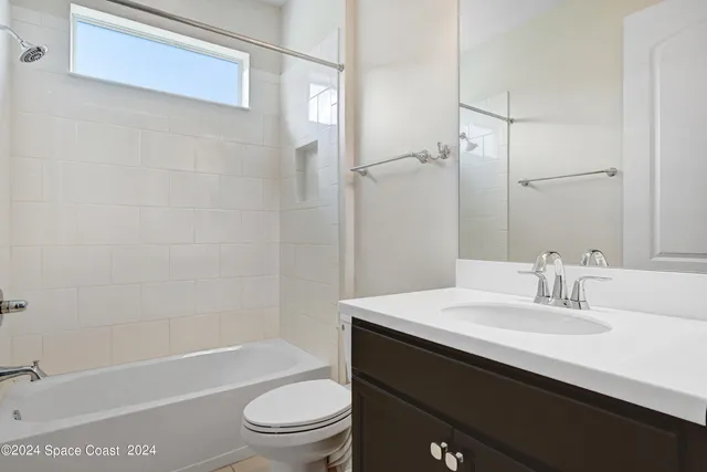 $2,650 | 8483 Loren Cove Drive, Melbourne, FL 32940