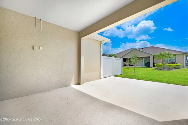 $2,650 | 8483 Loren Cove Drive, Melbourne, FL 32940